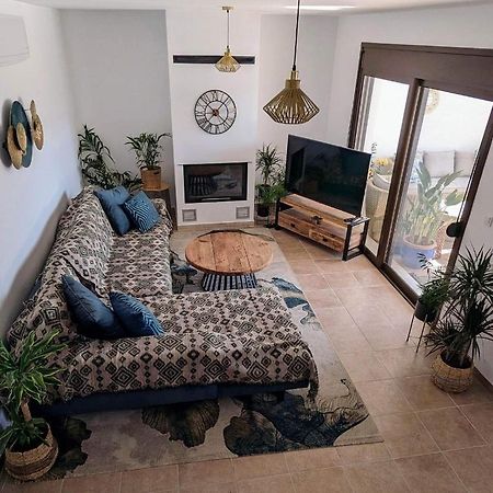 Casa Christiana, Lardos Villa Bagian luar foto