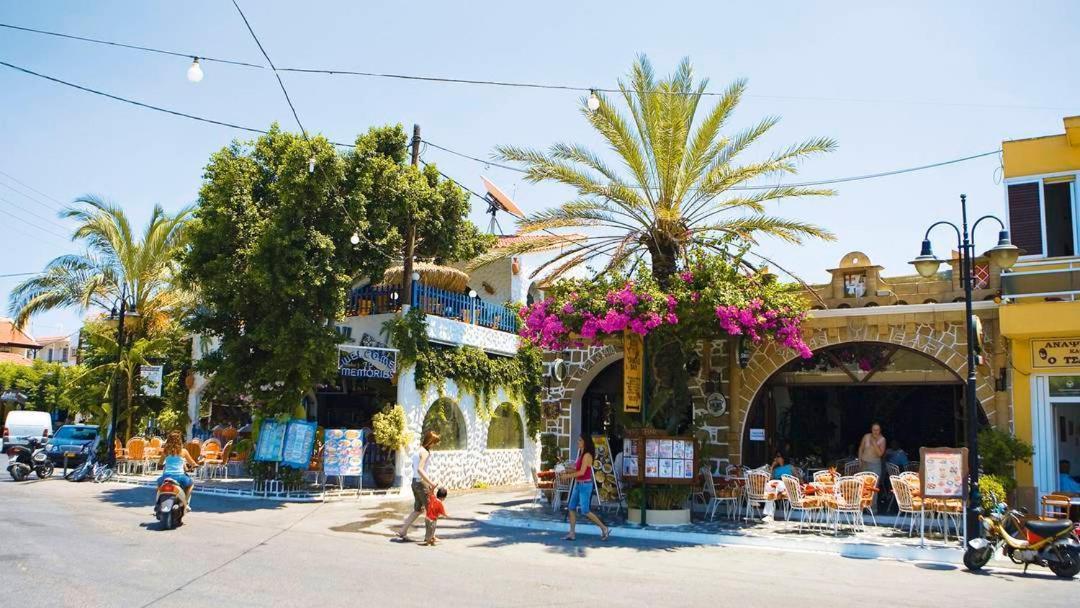 Casa Christiana, Lardos Villa Bagian luar foto