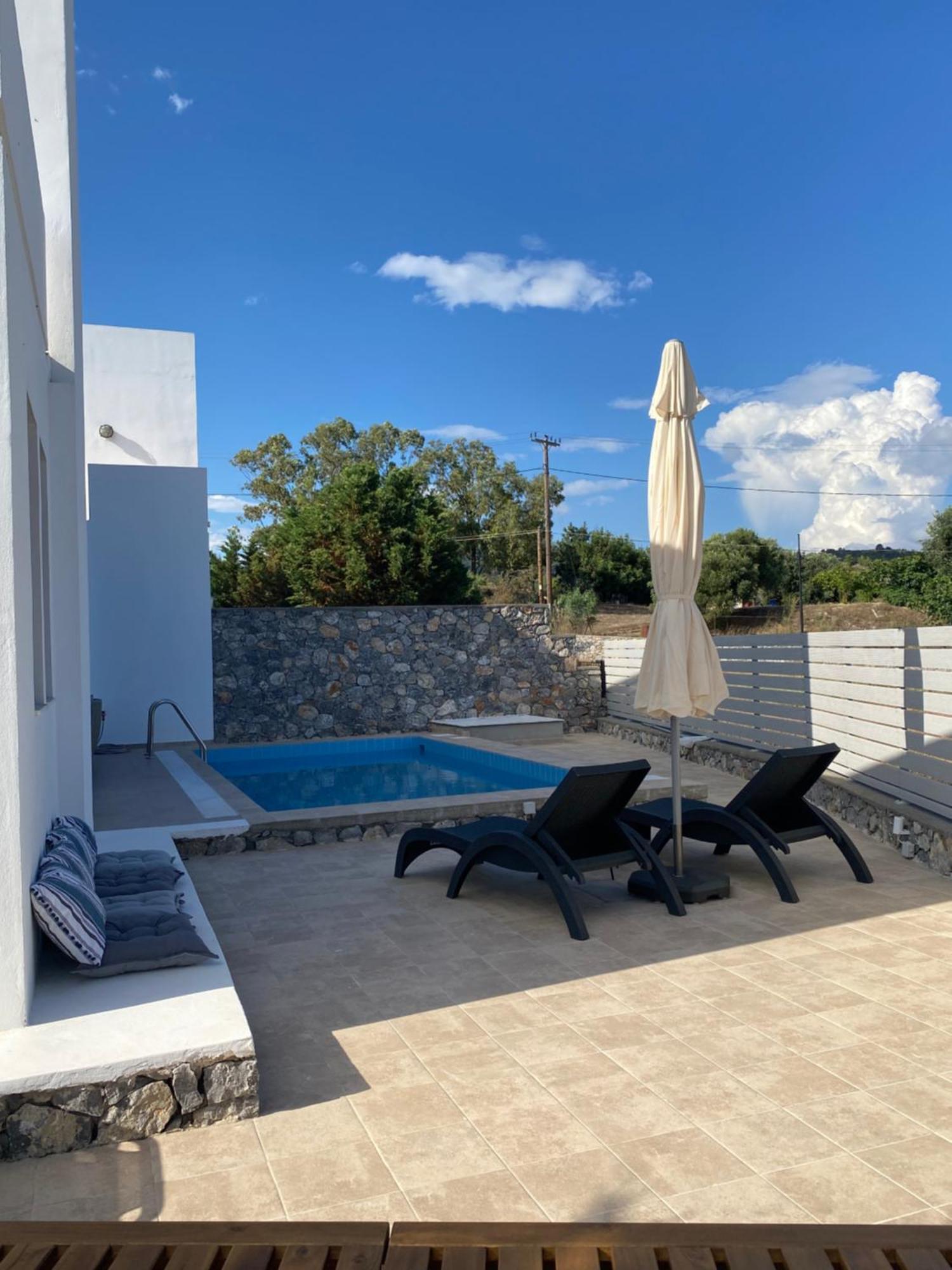 Casa Christiana, Lardos Villa Bagian luar foto